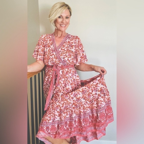 Adorable summer dress. - Picture 5 of 5